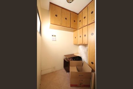 Apartamento para alugar com 121m², 3 quartos e 2 vagasÁrea de Serviço