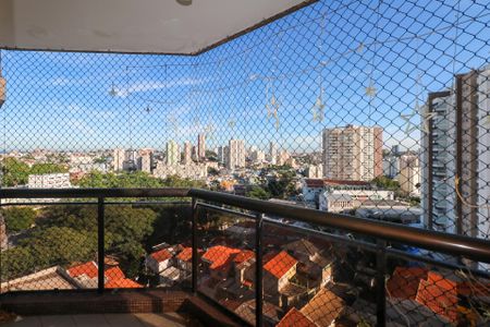 Apartamento para alugar com 121m², 3 quartos e 2 vagasVaranda