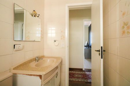 Apartamento para alugar com 121m², 3 quartos e 2 vagasBanheiro