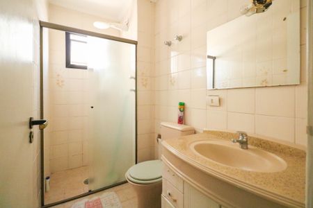 Apartamento para alugar com 121m², 3 quartos e 2 vagasBanheiro