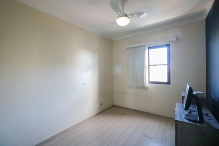 Apartamento para alugar com 121m², 3 quartos e 2 vagasQuarto 2