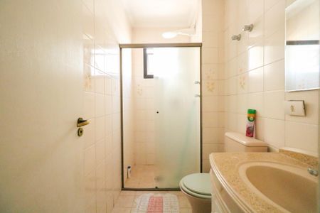 Apartamento para alugar com 121m², 3 quartos e 2 vagasBanheiro