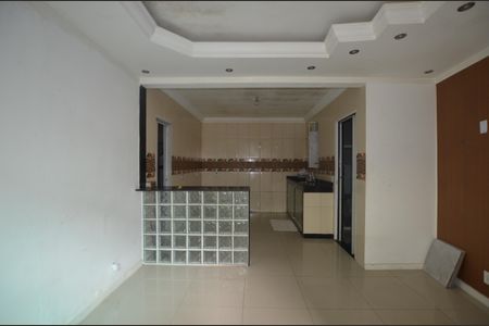 Casa para alugar com 70m², 2 quartos e sem vagaSala