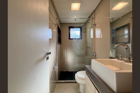 Apartamento à venda com 94m², 2 quartos e 1 vagaBanheiro Suíte 2