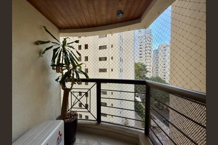 Apartamento à venda com 94m², 2 quartos e 1 vagaSacada