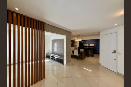 Apartamento à venda com 94m², 2 quartos e 1 vagaSala