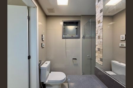 Apartamento à venda com 94m², 2 quartos e 1 vagaBanheiro Suíte 1