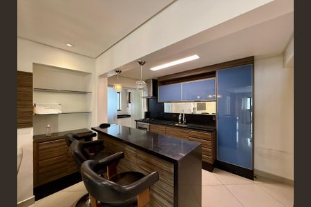 Apartamento à venda com 94m², 2 quartos e 1 vagaCozinha 