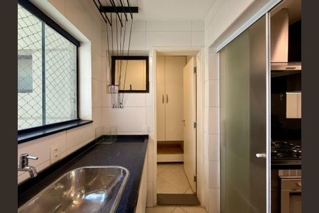 Apartamento à venda com 94m², 2 quartos e 1 vagaÁrea de Serviço