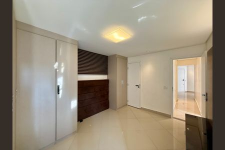 Apartamento à venda com 94m², 2 quartos e 1 vagaSuíte 1