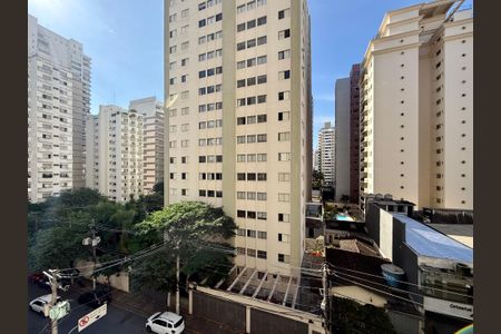 Apartamento à venda com 94m², 2 quartos e 1 vagaVista Suíte 1
