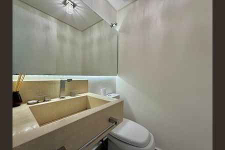 Apartamento à venda com 94m², 2 quartos e 1 vagaLavabo