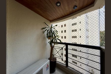 Apartamento à venda com 94m², 2 quartos e 1 vagaSacada