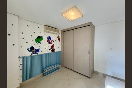 Apartamento à venda com 94m², 2 quartos e 1 vagaSuíte 2