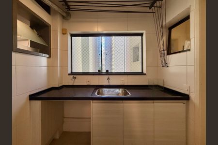 Apartamento à venda com 94m², 2 quartos e 1 vagaÁrea de Serviço