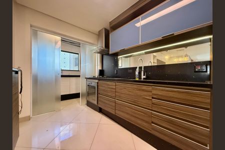 Apartamento à venda com 94m², 2 quartos e 1 vagaCozinha