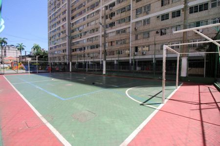 Apartamento à venda com 58m², 2 quartos e 1 vagaÁrea comum - Quadra poliesportiva