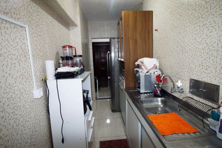Apartamento à venda com 58m², 2 quartos e 1 vagaCozinha