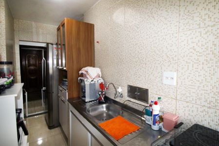 Apartamento à venda com 58m², 2 quartos e 1 vagaCozinha