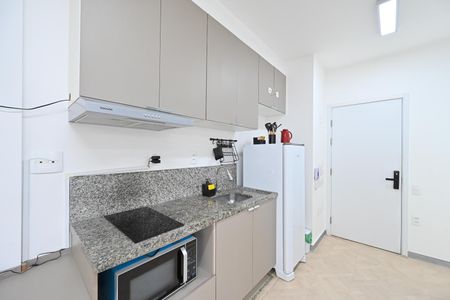 Studio para alugar com 34m², 1 quarto e sem vaga Studio para alugar com 34m², 1 quarto e sem vagaCozinha