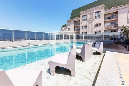 Studio para alugar com 34m², 1 quarto e sem vaga Studio para alugar com 34m², 1 quarto e sem vagaPiscina