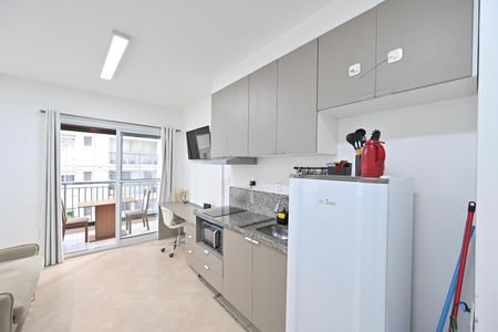Studio para alugar com 34m², 1 quarto e sem vaga Studio para alugar com 34m², 1 quarto e sem vagaCozinha