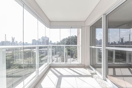 Varanda de apartamento à venda com 2 quartos, 65m² em Itaim Bibi, São Paulo