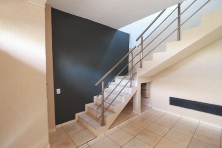 Garagem  de casa para alugar com 1 quarto, 85m² em Vila Virginia, Ribeirão Preto