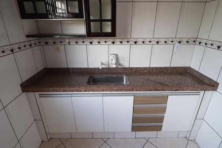 Cozinha  de casa para alugar com 1 quarto, 85m² em Vila Virginia, Ribeirão Preto