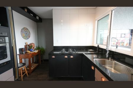 Apartamento à venda com 85m², 2 quartos e 1 vagaCozinha