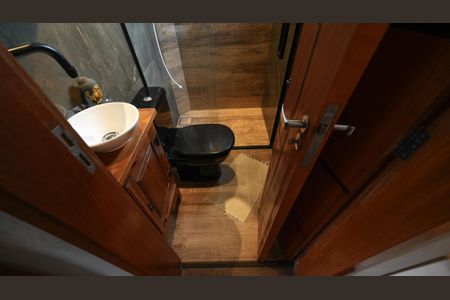 Apartamento à venda com 85m², 2 quartos e 1 vagaBanheiro Social