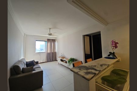 SALA de apartamento para alugar com 1 quarto, 35m² em Itaigara, Salvador