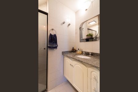 Apartamento à venda com 70m², 3 quartos e 2 vagasBanheiro 1