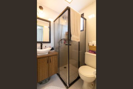 Apartamento à venda com 70m², 3 quartos e 2 vagasBanheiro 2