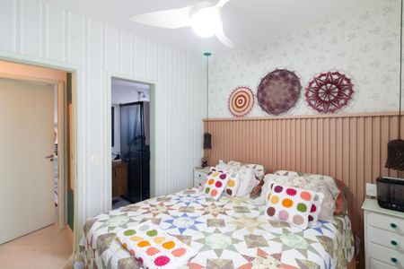 Apartamento à venda com 70m², 3 quartos e 2 vagasQuarto 2 - Suíte