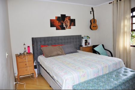 Casa para alugar com 559m², 4 quartos e 10 vagasDetalhe - Quarto 02