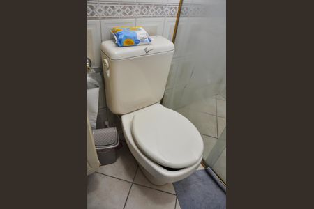 Casa para alugar com 559m², 4 quartos e 10 vagasDetalhe - Banheiro Social