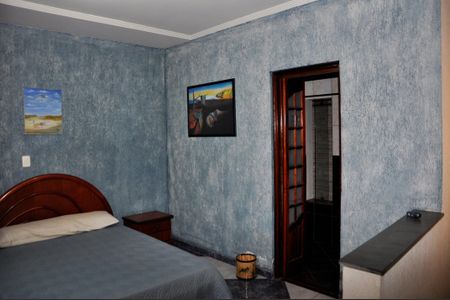 Casa para alugar com 559m², 4 quartos e 10 vagasDetalhe - Quarto 03 com Suíte