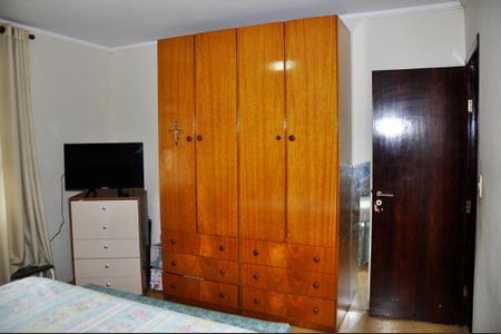 Casa para alugar com 559m², 4 quartos e 10 vagasDetalhe - Quarto 02