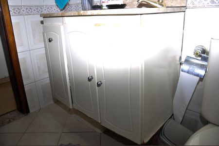 Casa para alugar com 559m², 4 quartos e 10 vagasDetalhe - Banheiro Social