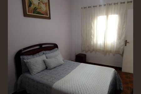 Casa à venda com 132m², 3 quartos e 2 vagasQuarto