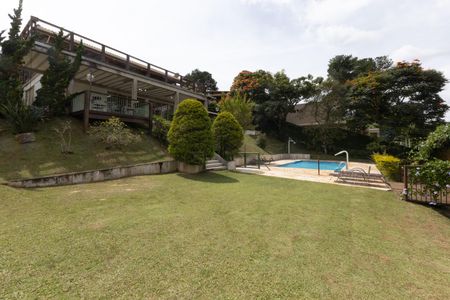 Casa de condomínio à venda com 2100m², 4 quartos e 3 vagasPiscina