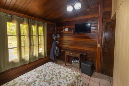 Casa de condomínio à venda com 2100m², 4 quartos e 3 vagasQuarto 1