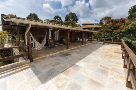 Casa de condomínio à venda com 2100m², 4 quartos e 3 vagasVaranda da Sala de Jantar