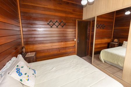 Casa de condomínio à venda com 2100m², 4 quartos e 3 vagasQuarto 2