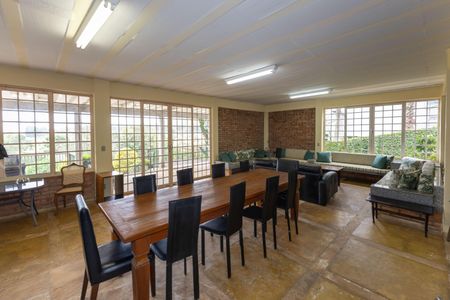 Casa de condomínio à venda com 2100m², 4 quartos e 3 vagasSala 1