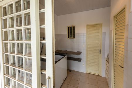 Casa de condomínio à venda com 2100m², 4 quartos e 3 vagasÁrea de Serviço 2