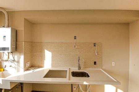 Apartamento para alugar com 39m², 2 quartos e sem vagaCozinha - Móveis Planejados chegando em breve: Armários superior e inferior+ Geladeira Fogão cooktop  Forno elétrico  Máquina lava e seca  Microndas