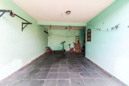 Casa à venda com 150m², 2 quartos e 2 vagasGaragem