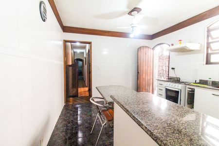 Casa à venda com 150m², 2 quartos e 2 vagasCozinha